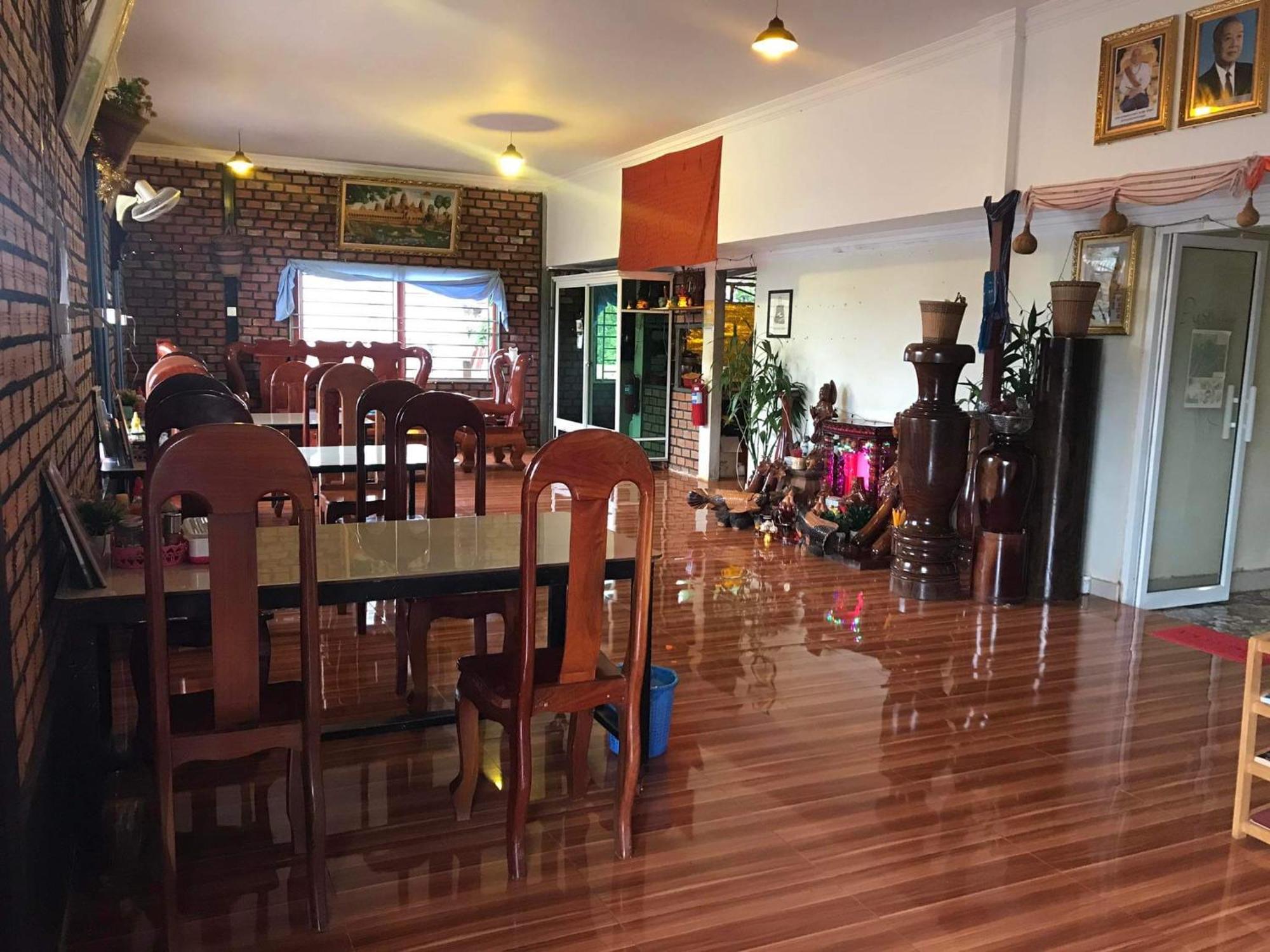 Manel Guesthouse And Restaurant Sen Monorom Ngoại thất bức ảnh