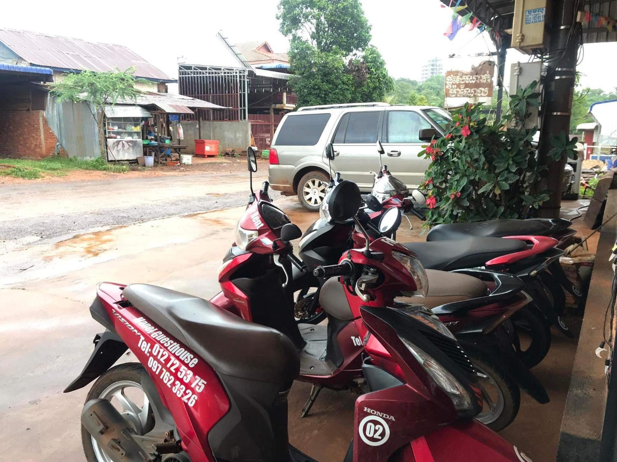 Manel Guesthouse And Restaurant Sen Monorom Ngoại thất bức ảnh