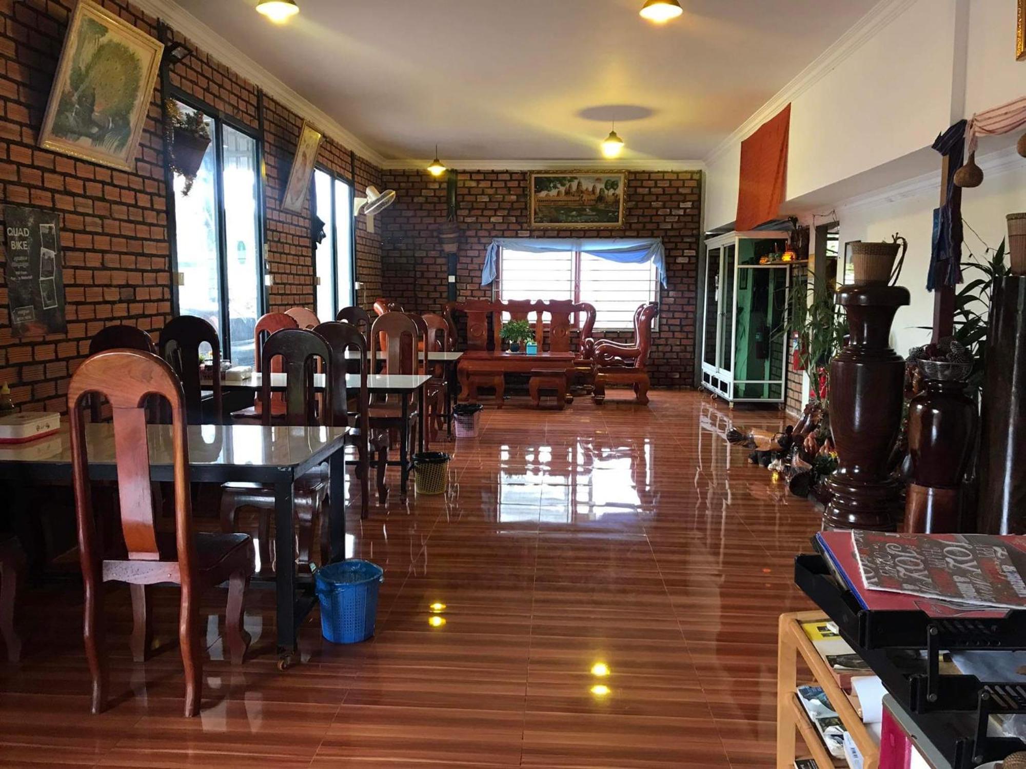 Manel Guesthouse And Restaurant Sen Monorom Ngoại thất bức ảnh
