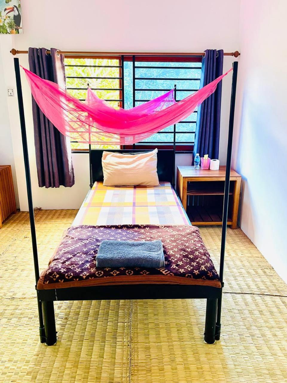 Manel Guesthouse And Restaurant Sen Monorom Ngoại thất bức ảnh